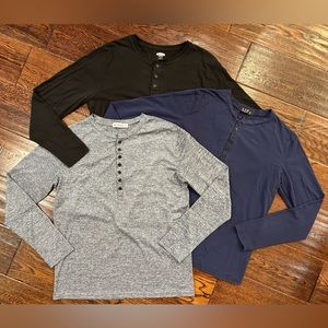 Bundle of 3 Long-Sleeve Henleys — black, heathered blue, navy blue; M